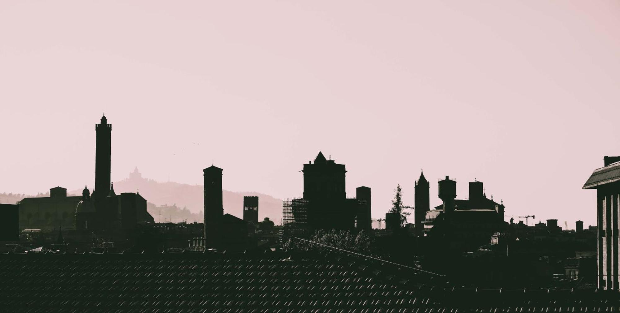 Skyline 1/7 B&B Bologna Exterior foto